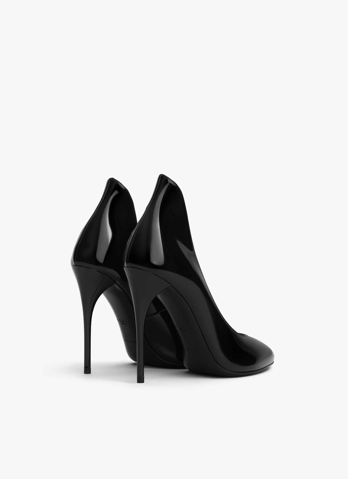 DÉCOLETTÉ PUMPS IN PATENT CALFSKIN ALAÏA BLACK DÉCOLETTÉ PUMPS IN PATENT CALFSKIN